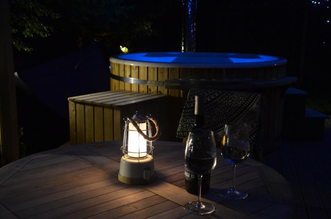 Hotel Stamford Meadows Glamping With Private Hot Tubs Exteriér fotografie