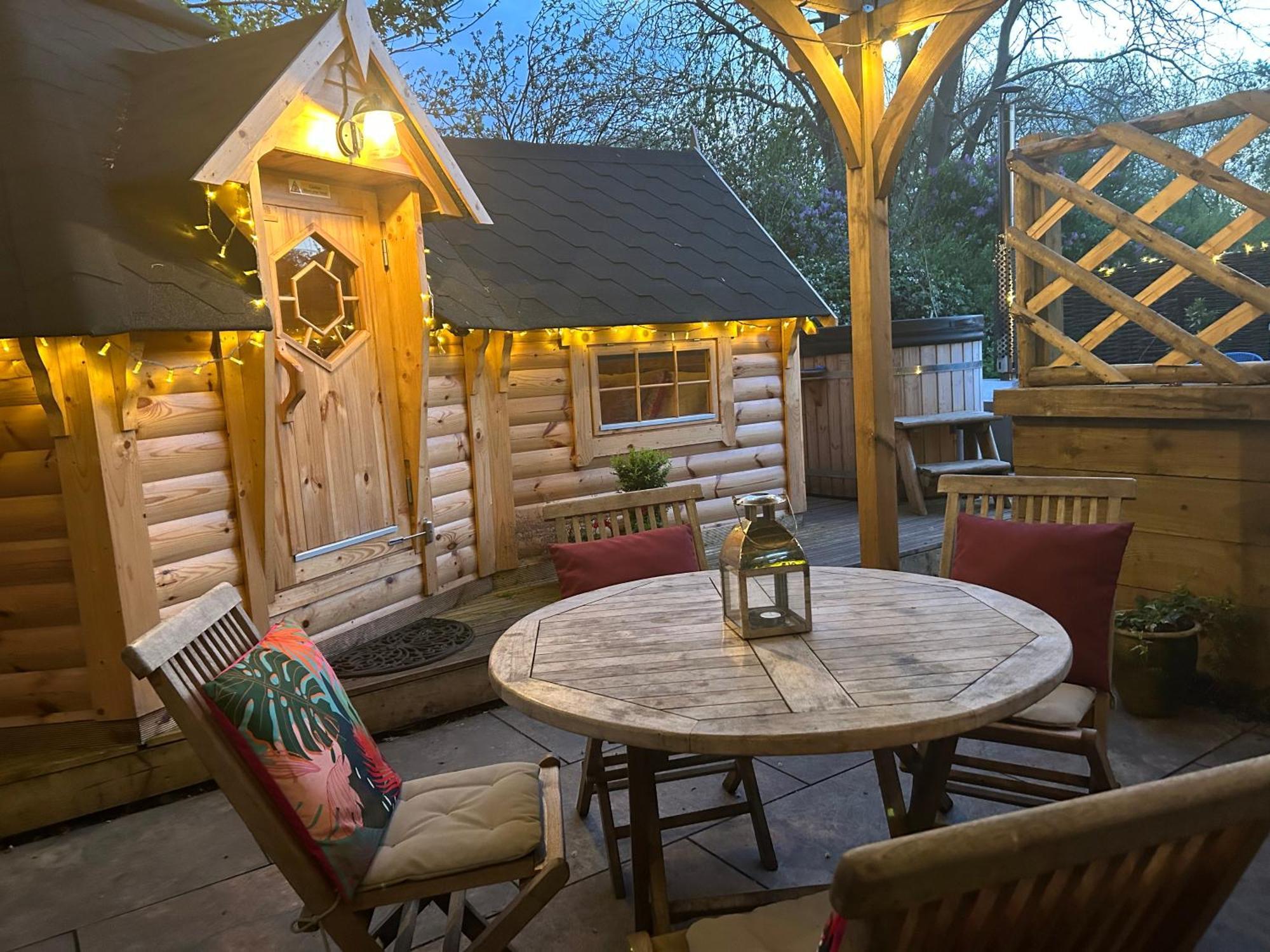 Hotel Stamford Meadows Glamping With Private Hot Tubs Exteriér fotografie